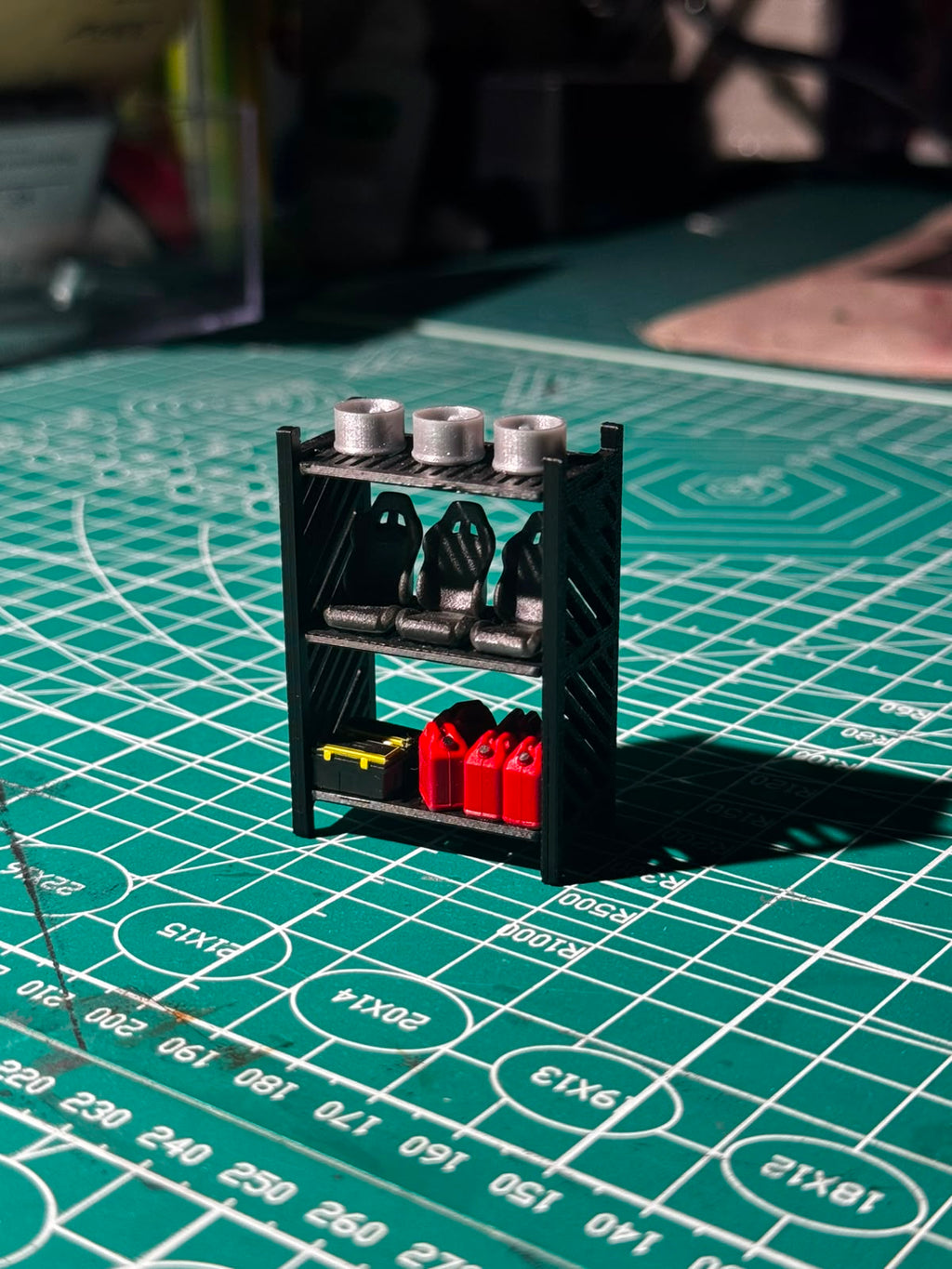 1:64 Diecast Shelf Rack Props