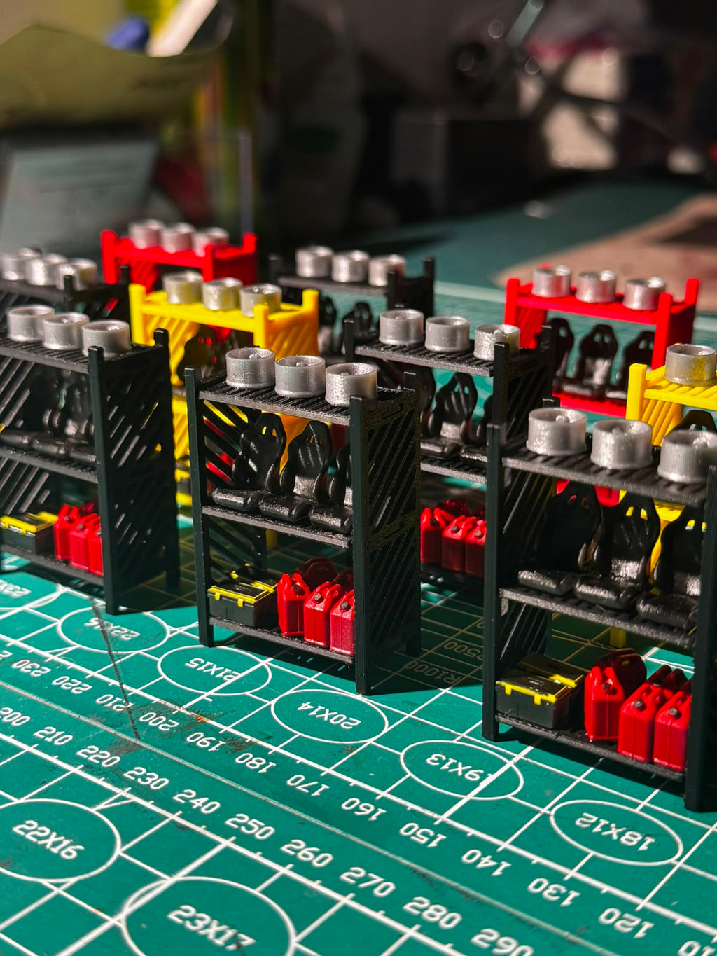 1:64 Diecast Shelf Rack Props