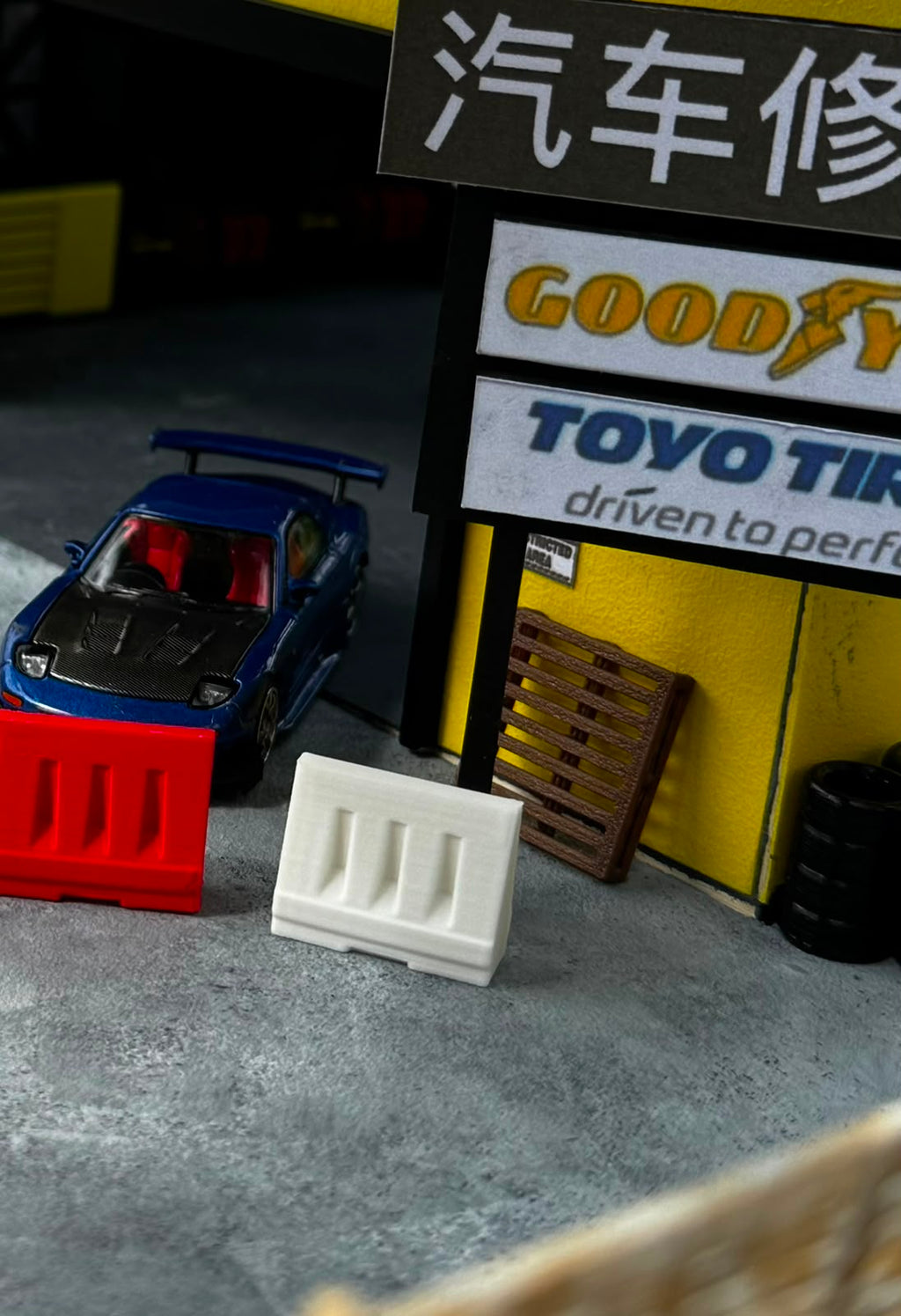 1:64 Diecast Wooden Pallet Props (6 pieces)